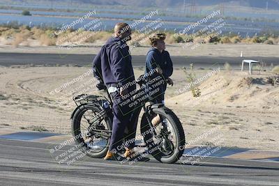 media/Oct-30-2025-Racers Edge (Thu) [[dabbdaf680]]/1-Around the Pits- Track Walk/